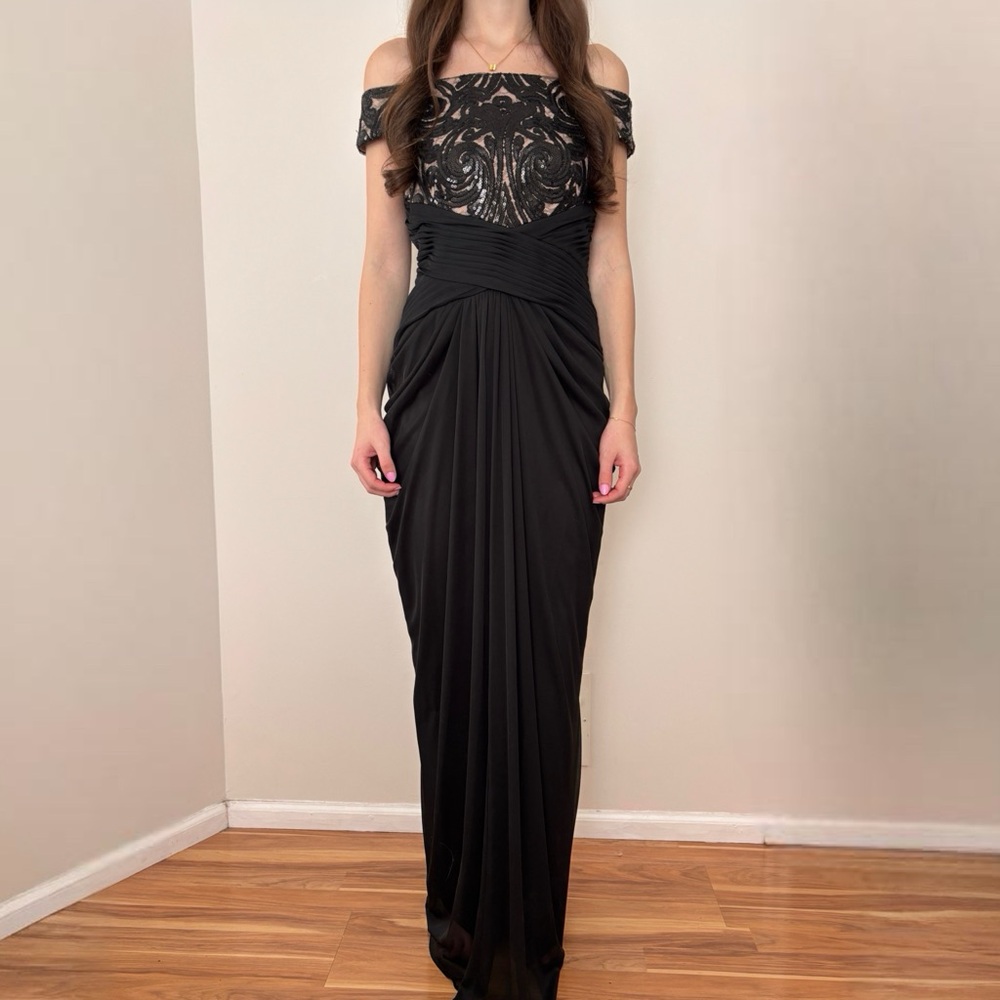 Adrianna Papell Black Off Shoulder Sequin Lace Gown Petite 4